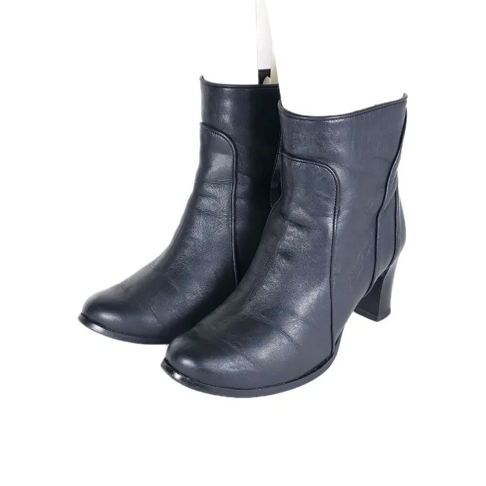 M Grigiarancio Women's US7-7,5 EU38 Black Leather Zip Heeled Ankle Boots Booties